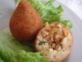 COXINHA DE FRANGO CATUPIRY P/ COQUETÉIS